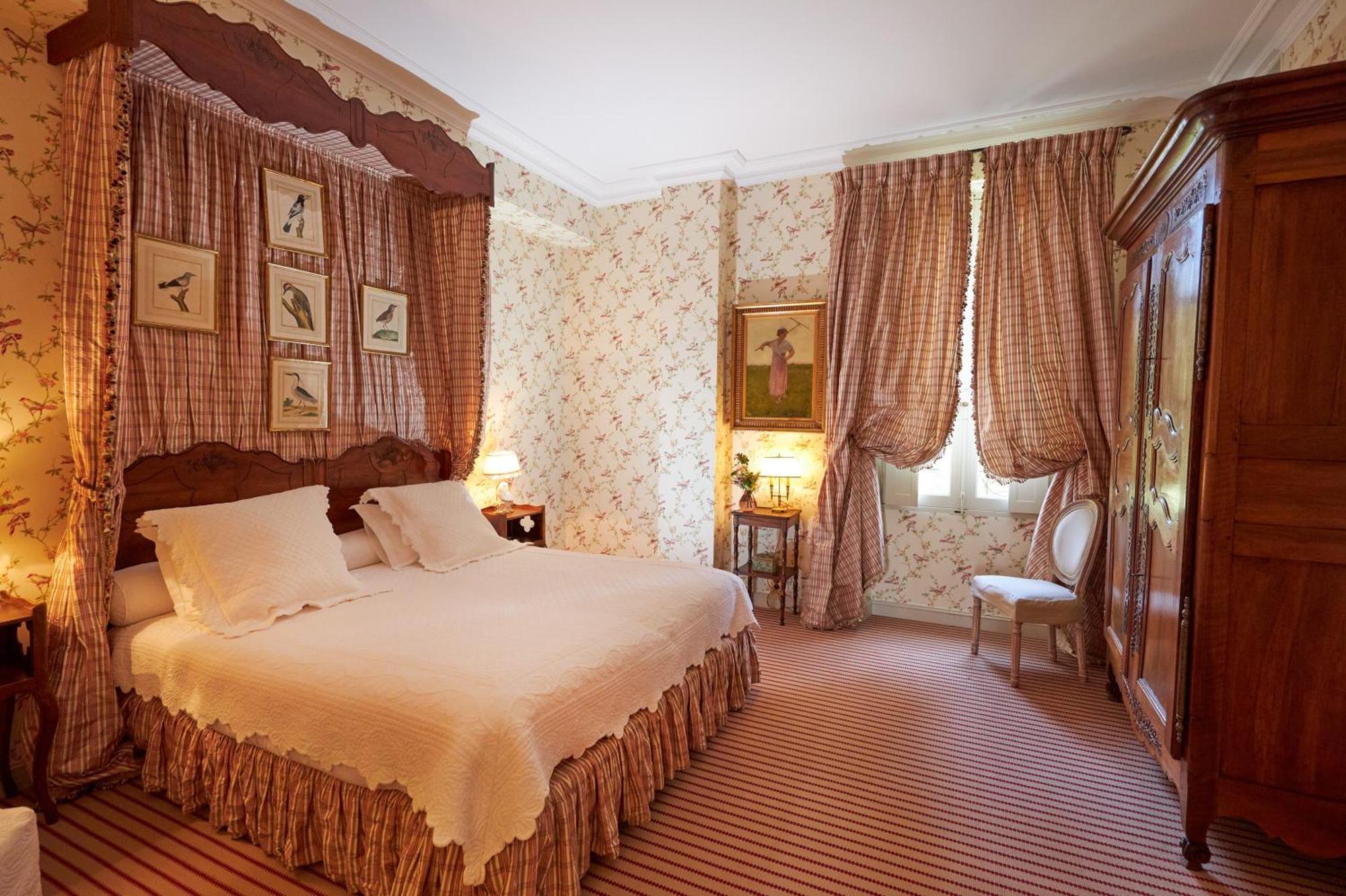 Chambre D'Hotes Chateau Gigognan Sorgues Exterior foto